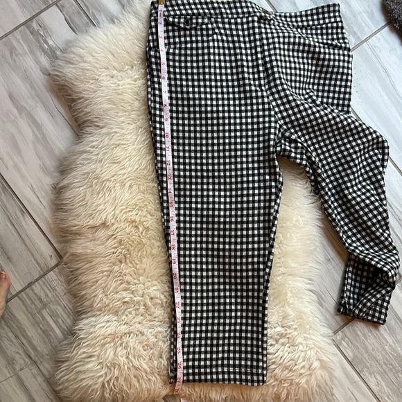 Anthro Gingham Check Capris Sz 4 - Picture 7 of 7